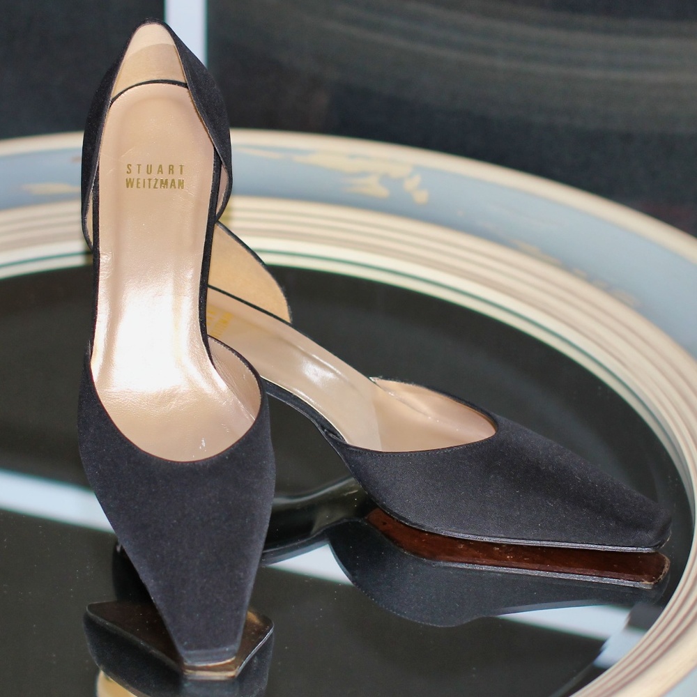Stuart Weitzman Square-Toe Kitten Heel Size 8.5 C